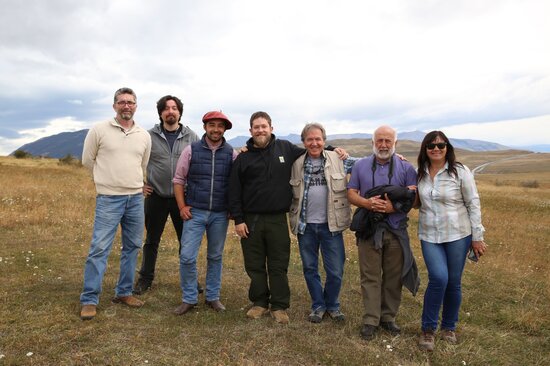 We started the five-day trip in the northern part of the province. Various researchers from the Institute for Agricultural Research (INIA) traveled with us during the first two days of the trip. Here, they pose for this photo with Rodrigo Hernández (with beret), a rancher who raises sheep and cattle at his family’s Estancia El Solitario. Left to right: Francisco Sales, Ivan Ordoñez, Rodrigo Hernández Jorge Ivelic, Fernando Ortega, Carlos Ovalle, and Viviana Barahona Photo: LS Salazar/Crop Trust