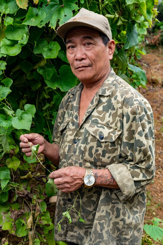 farmer Nguyen Van Binh i