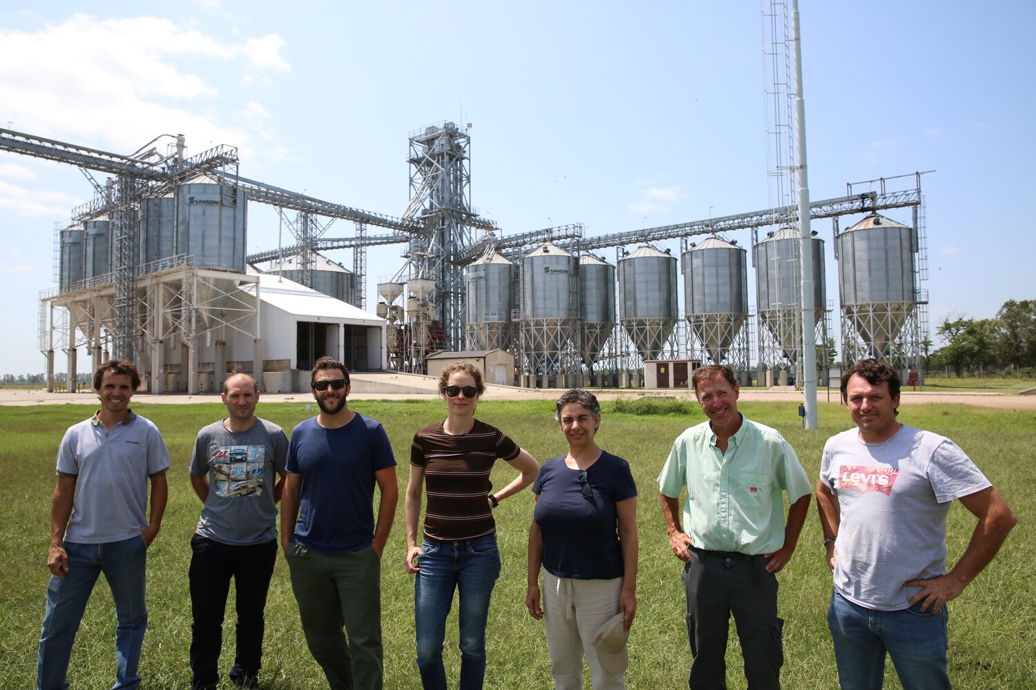 Day 5: Our Crop Wild Relatives pre-breeding partners INTA take us to Girasoles del Plata, an agribusiness located in Pehuajó, Buenos Aires Province. Roberto Carrera, Logistics and Process Manager (far left) gave us a detailed tour of their plant. Girasoles del Plata exports 90% of their products to all corners of the world, to bread-making and pastry industries. As Marcelo Verdinelli, Agricultural Liaison for Adecoagro Sur (far right) told us, they demand top quality, large seeds. For this, they work closely with confectionary sunflower producers.